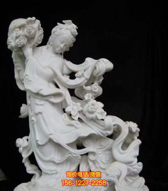 仙女石雕，美化景區廣場