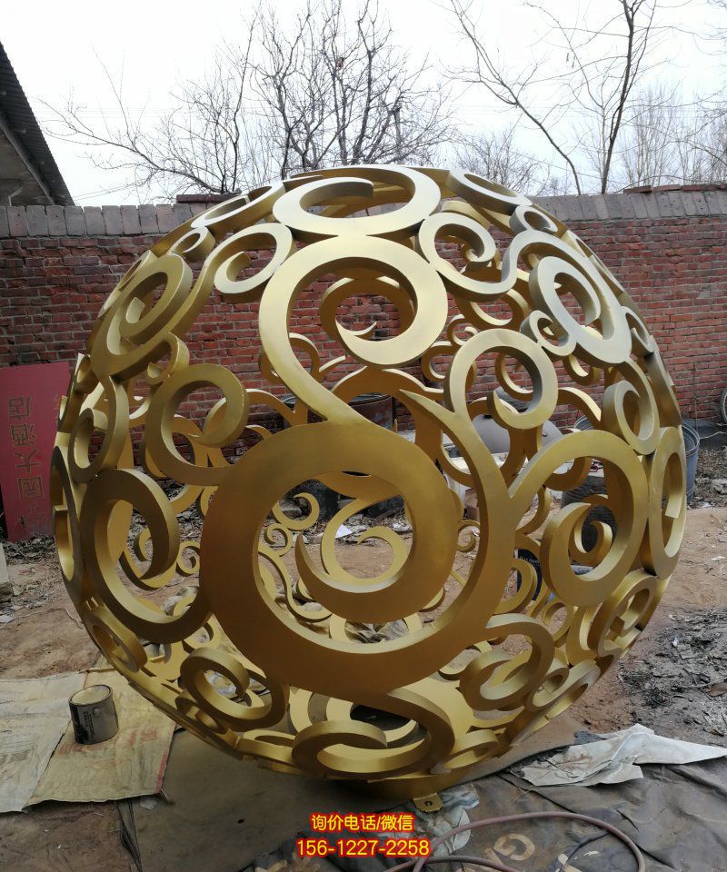 花園廣場創意抽象不銹鋼噴漆鏤空球雕塑 花園廣場創意抽象不銹鋼噴漆鏤空球雕塑