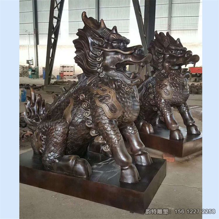 銅雕麒麟雕塑 彰顯了獨特的品味和風格