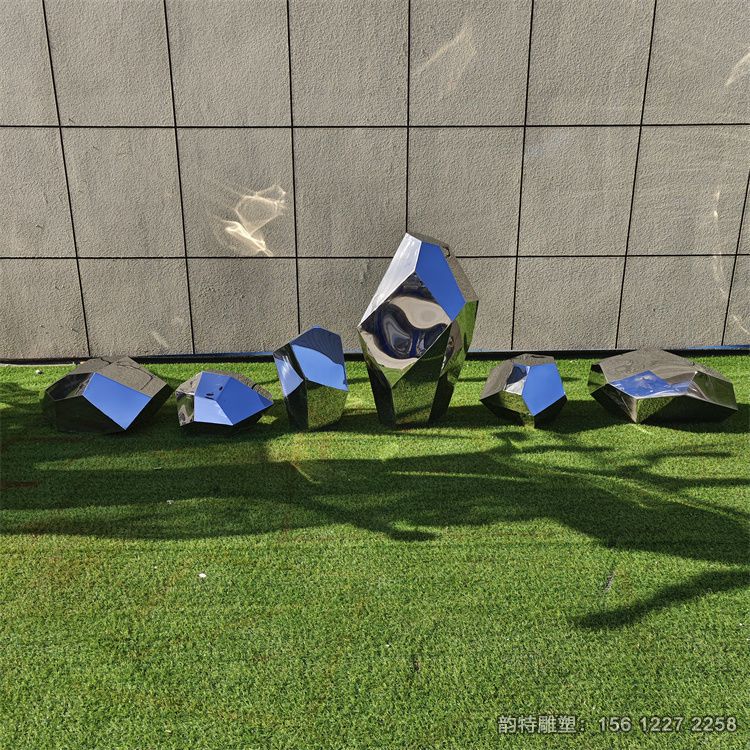 抽象不銹鋼切面石頭雕塑，創(chuàng)意幾何石頭雕塑