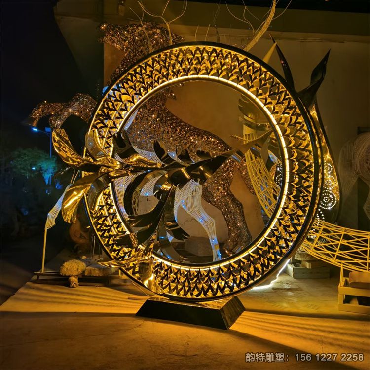 不銹鋼月亮圓環(huán)雕塑216 不銹鋼月亮圓環(huán)雕塑216