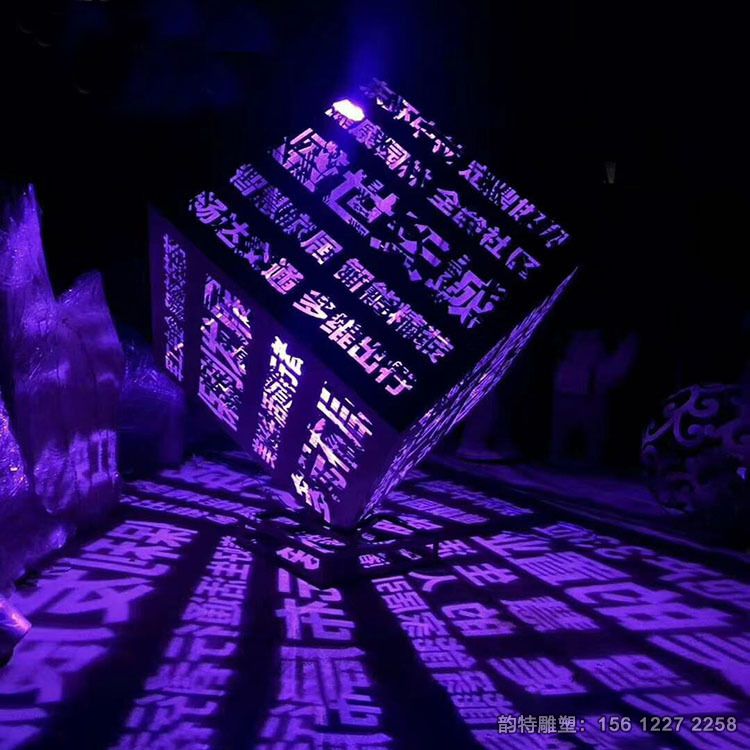 魔方立方體雕塑16 魔方立方體雕塑16